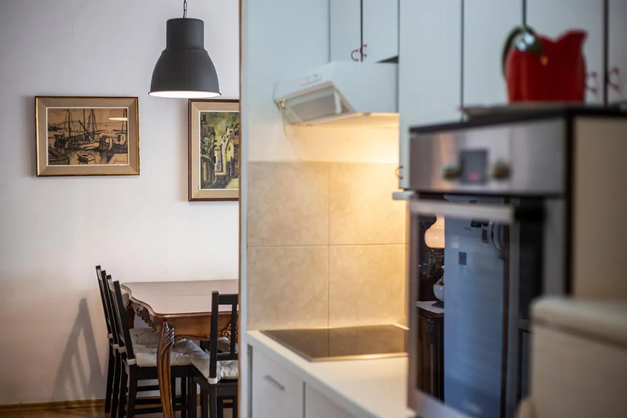 La Maison Central Split Apartment