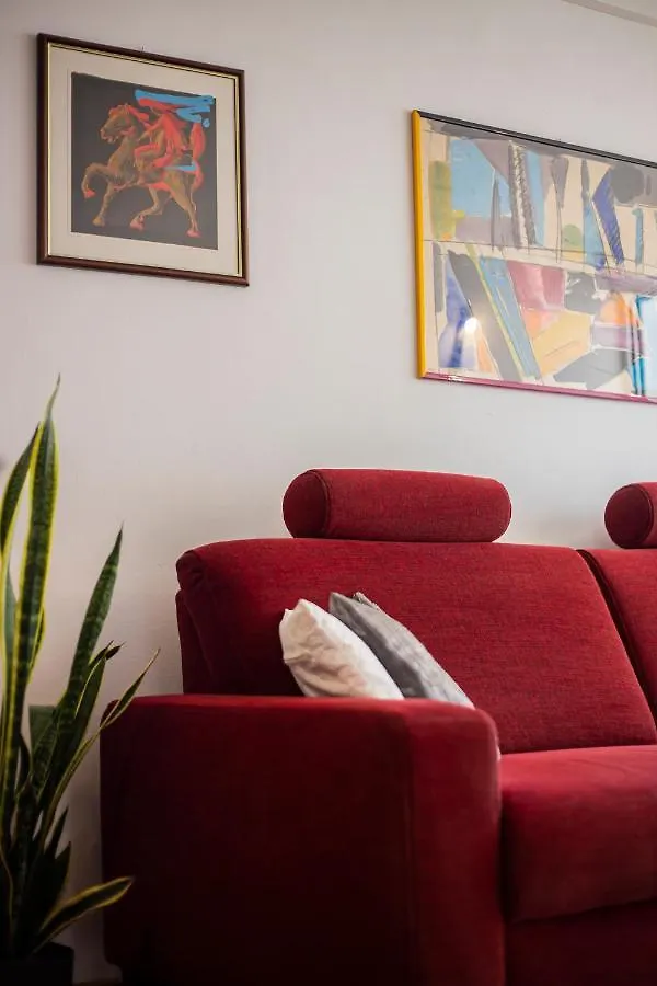 La Maison Central Split Apartment